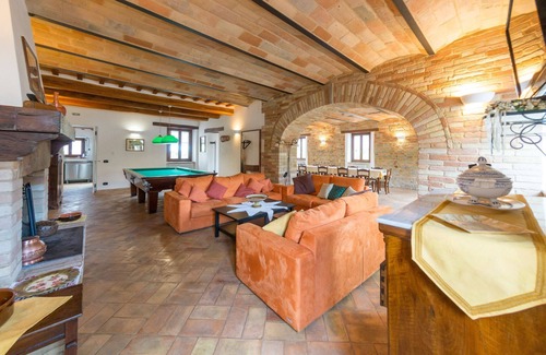 SantʼAngelo in Pontano House | Villa Gina