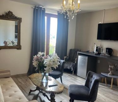 Golfe Juan Apartment | Villa Gabriel