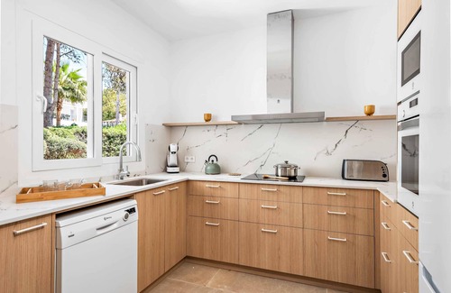 Sant Tomas Villa | Villa Gabriela - Four Bedroom Villa, Sleeps 7