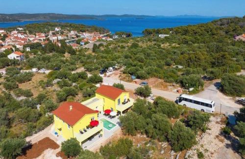 Bozava Villa | Villa Gaby with Heated Pool