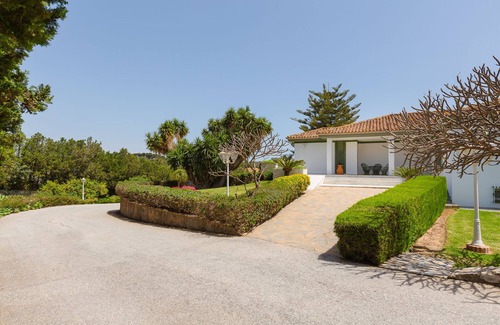 Torremolinos Villa | Villa Galemar Pool & Gardens