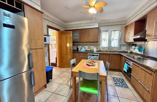 Denia Ski Chalet | Villa Galeretes Paradise