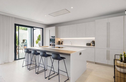 Marbella Villa | Villa Gardenias - New 5bed villa near Puerto Banus