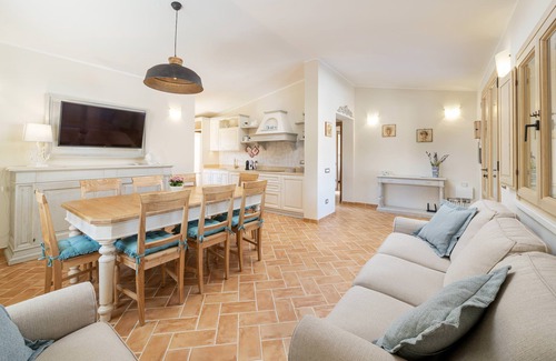 Costa Rei Villa | Villa Gea 8, Emma Villas