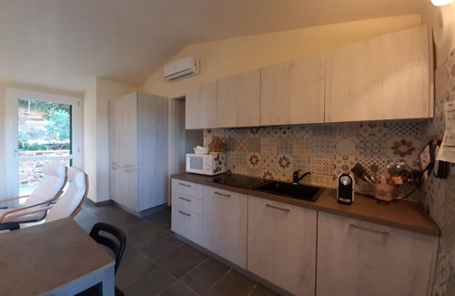 Naregno Villa | Villa Geko well furnished and immersed in a 4000 m2 park in Straccoligno