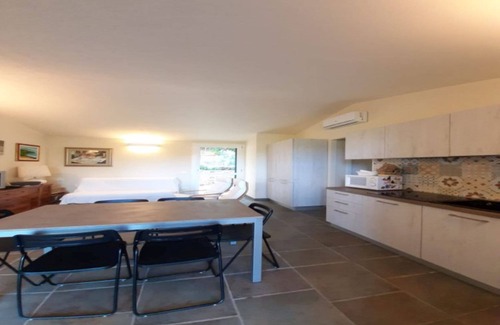 Naregno Villa | Villa Geko well furnished and immersed in a 4000 m2 park in Straccoligno