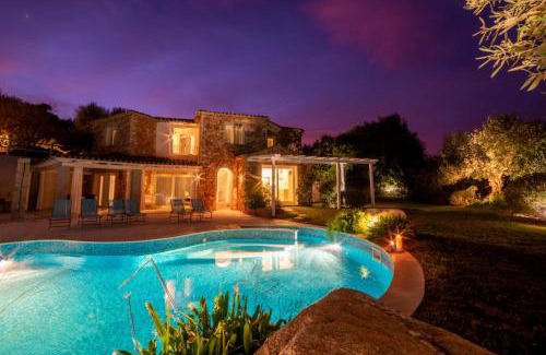 Castiadas Villa | Villa Ginestra con piscina e giardino privato a 500 mt dal mare