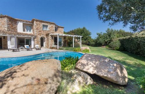 Castiadas Villa | Villa Ginestra con piscina e giardino privato a 500 mt dal mare