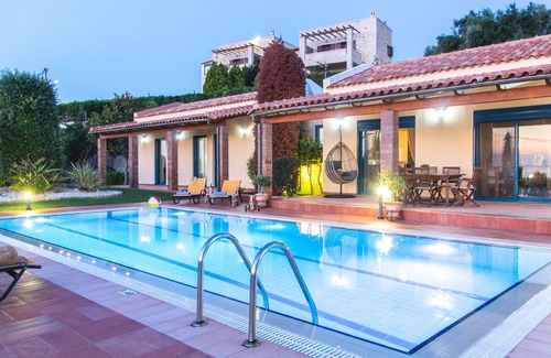 Giannoudion Villa | Villa Givera