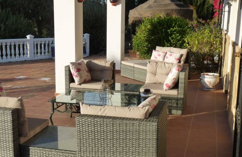 Vinuela House | Villa Gloria- Delightful 3 bed Villa to rent near Lake Vinuela with Private Pool