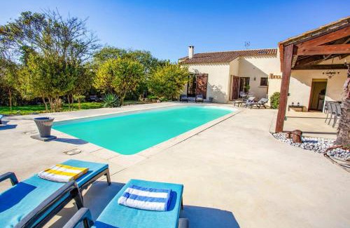 Aumes Villa | Villa Glycines by Villa Plus