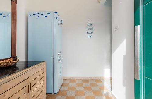 Mondello Villa | Villa 'Graziella' with Wi-Fi and Air Conditioning