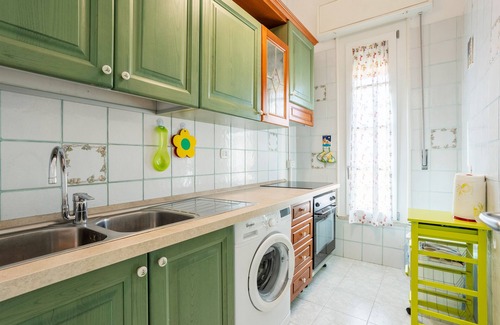 Mondello Villa | Villa 'Graziella' with Wi-Fi and Air Conditioning
