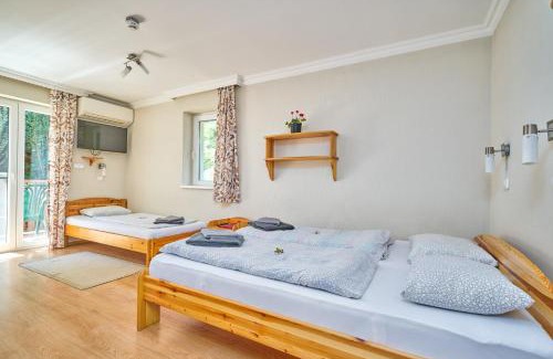 Szentendrei House | Villa Harmónia Panzió