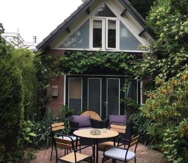 Domburg Bed & Breakfast | Villa Hoog Duin
