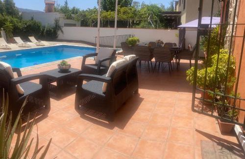 Huetor Vega House | VIlla Huetor con piscina privada