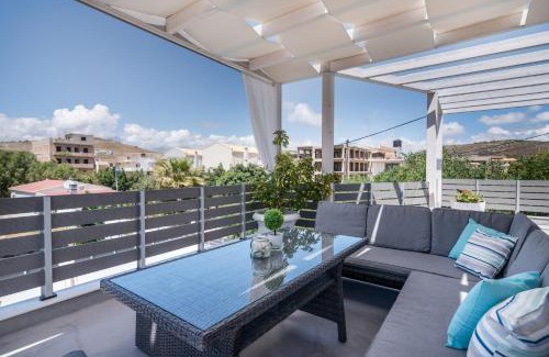 Neo Kalamaki Villa | Villa Iceberg