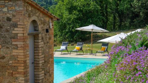 Pomarance Villa | VILLA IL POZZO 14, Emma Villas