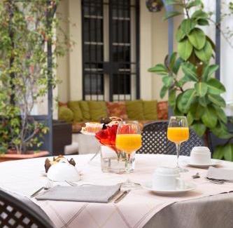Spotorno Hotel | Villa Imperiale Hotel