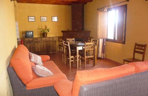 Algarinejo House | Villa in Andalusia with Private Pool