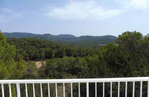 Sant Josep de sa Talaia Villa | Villa in Cala Tarida with Private Pool & Sea View