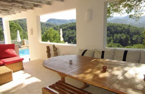 Sant Josep de sa Talaia Villa | Villa in Cala Tarida with Private Pool & Sea View