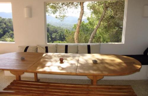 Sant Josep de sa Talaia Villa | Villa in Cala Tarida with Private Pool & Sea View