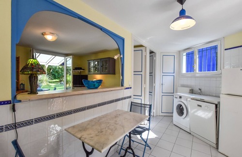 Anglet Villa | Villa in France near Beach & Private Pool
