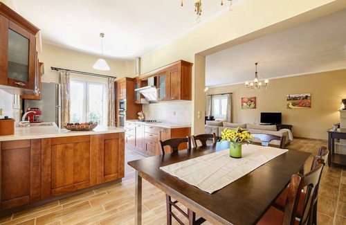 Corfu Town Apartment | Villa in Kerkira near Corfu Beaches