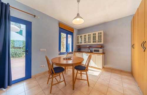 L'Escala Villa | Villa in L'Escala near Platja de Riells Beach