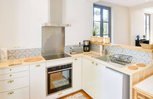 Lanton Villa | Villa in Lanton near the Coast