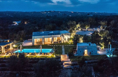 Ostuni Villa | Villa in Ostuni with 5 bedrooms sleeps 14