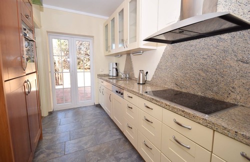 Castell-Platja d'Aro Villa | Villa in Platja d'Aro with Private Pool