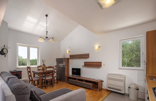 Polaca Villa | Villa in Polaca with Pool near National Parks