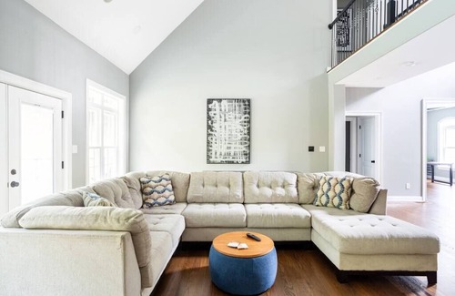 Pike Creek House | Villa in Wilmington's Chateau Country