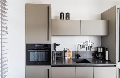 Zeewolde Villa | Villa in Zeewolde with Private Jetty