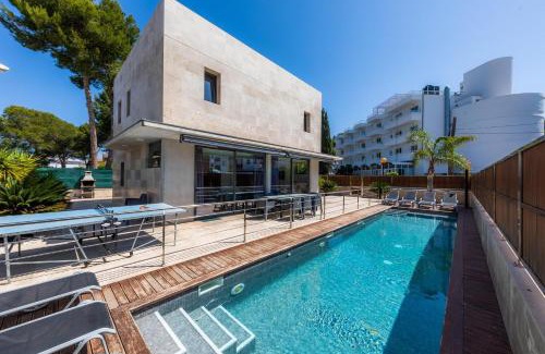 Muro House | Villa Iola
