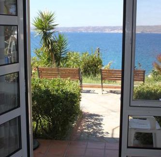 Plaka Apartment | Villa Irini