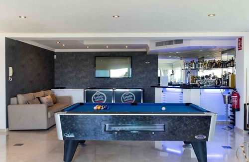 Elviria Villa | Villa Issabella | Marbella, Elviria