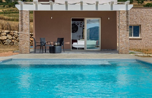 Castellammare del Golfo Villa | Villa Mirò with private pool