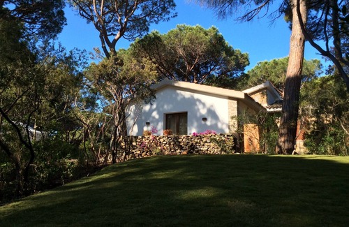 Roccamare Villa | Villa In Pineta Di Roccamare With Private Beach