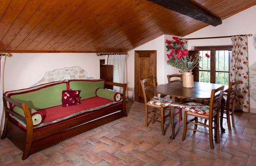 Bivio Lugnano Villa | Villa dei Musicisti, history, nature & culture