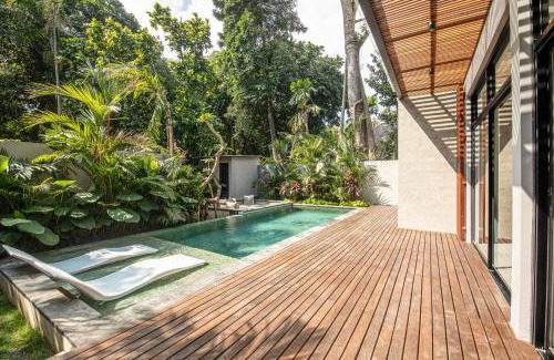 Batubelig House | Villa Jalima Modern 5br Villa, 400m To The Beach