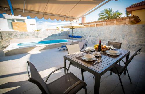 Solana del Matorral Apartment | Villa Jandia Modern new apartment Morro Jable Private heated pool big terrace and parking