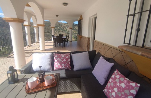 Vinuela Villa | Villa Jasmin. Beautiful private villa with pool