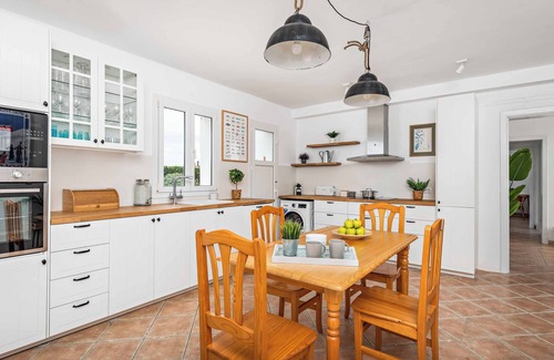 Punta Prima Villa | Villa Jessela - Four Bedroom Villa, Sleeps 8
