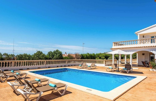 Punta Prima Villa | Villa Jessela - Four Bedroom Villa, Sleeps 8