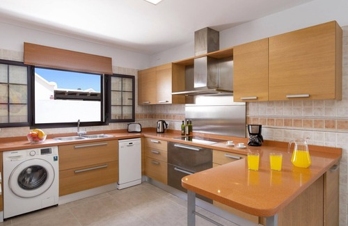 Matagorda Villa | Villa JJ Beach by Villa Plus
