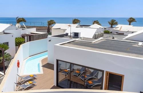 Matagorda Villa | Villa JJ Beach by Villa Plus
