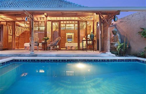 Batubelig Villa | Villa Joglo Batu Belig